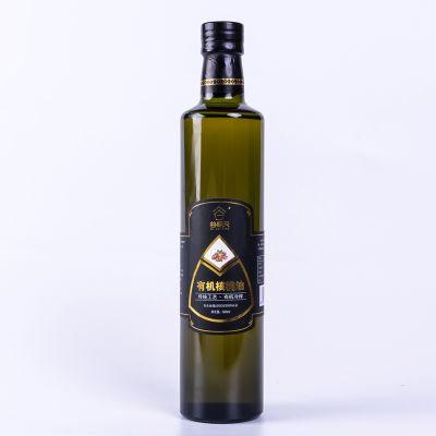 Organic walnut oil